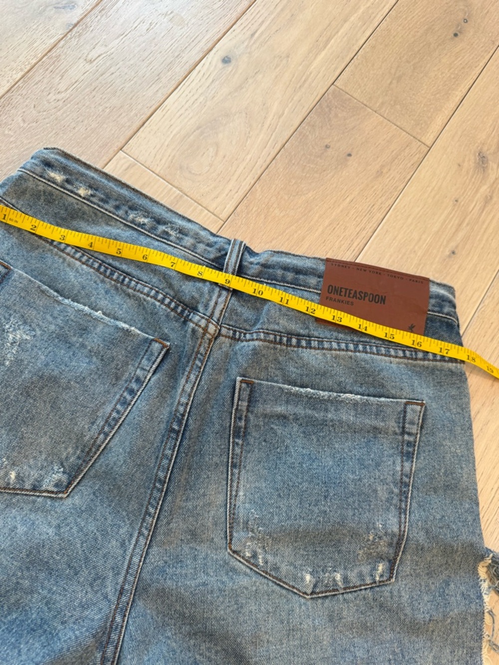 One Teaspoon Light Wash Denim Shorts with Contrast Stitching - Picture 6 of 9